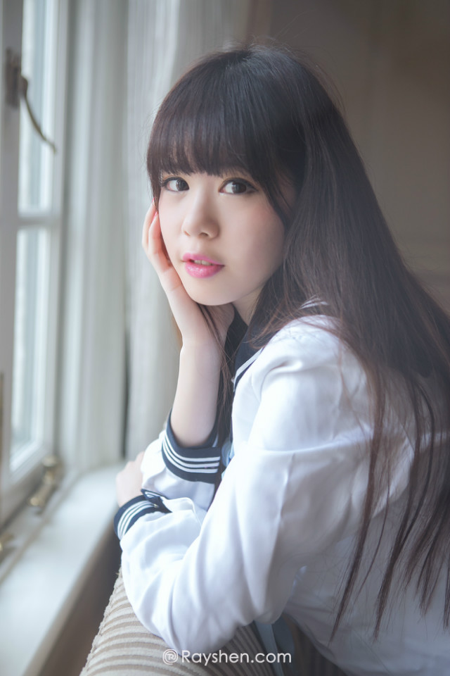 肉肉的学生妹