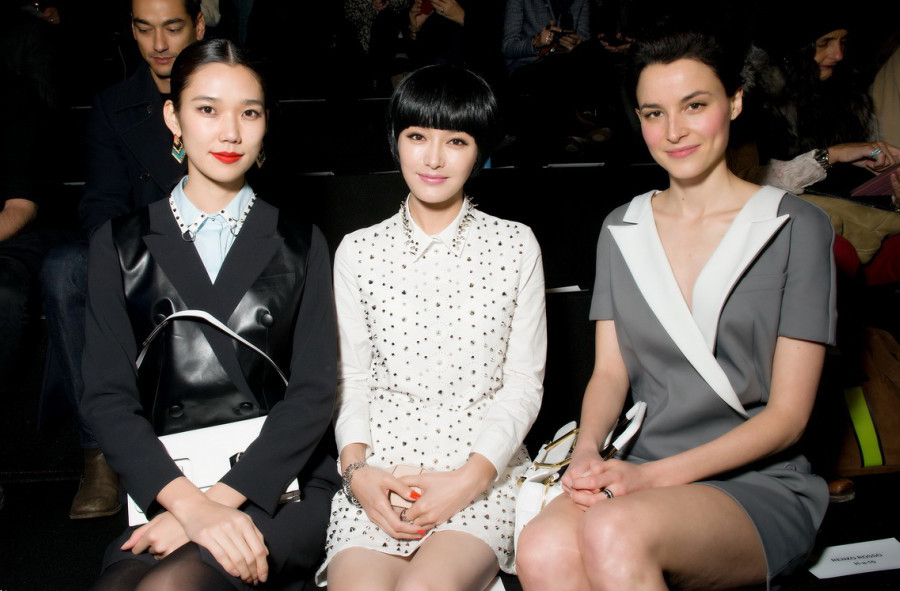 秦岚和日本超模Tao Okamoto