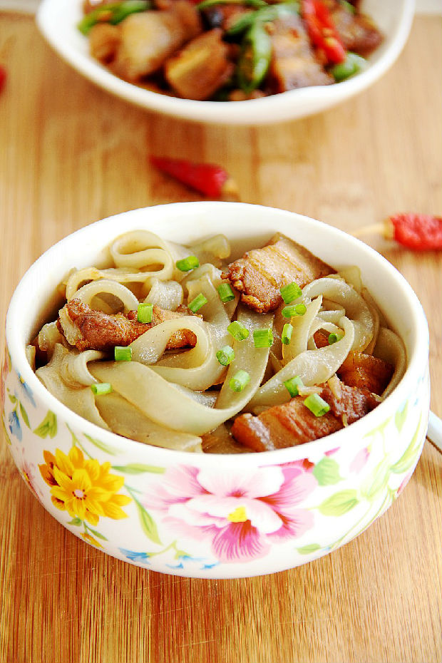 猪肉炖粉条.jpg