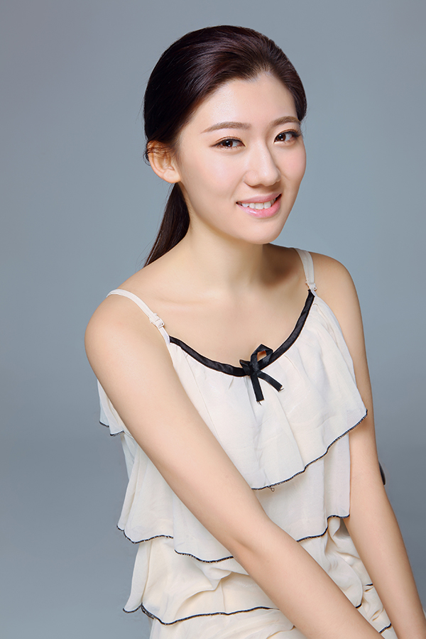 微笑女生王玥