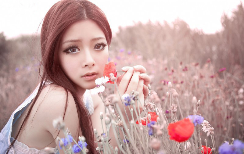 清纯外拍美女