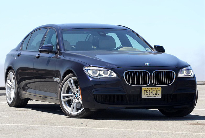 全新混动宝马740Li