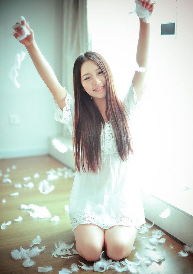 羽毛少女