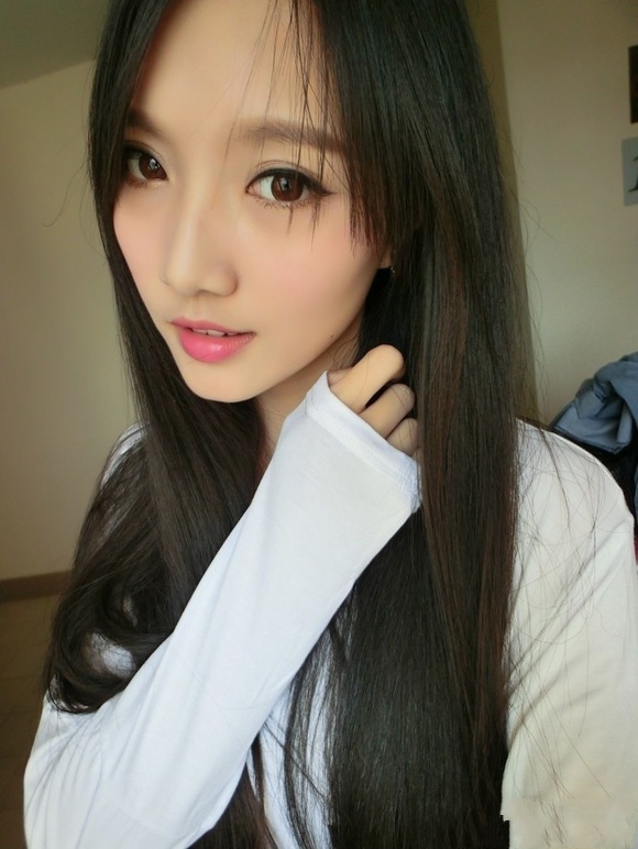 白衣长发