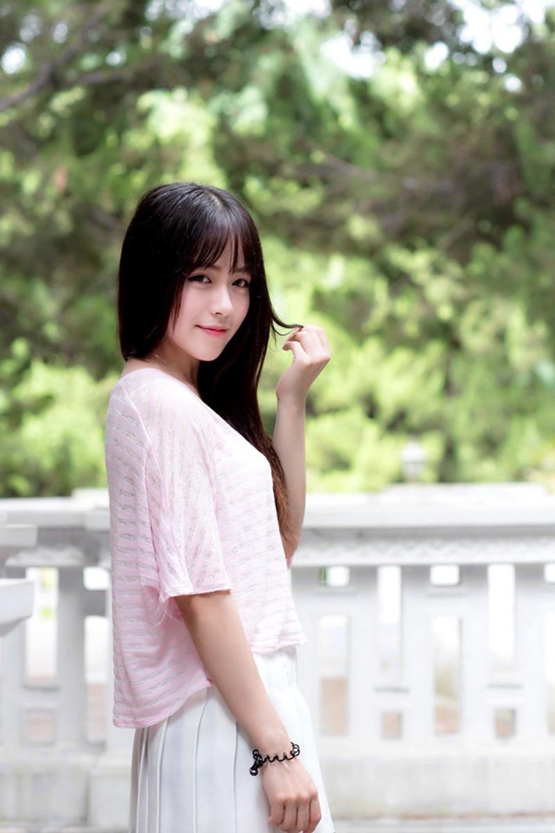 文艺小清新美女户外写真