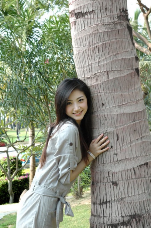 甜美纯净女孩