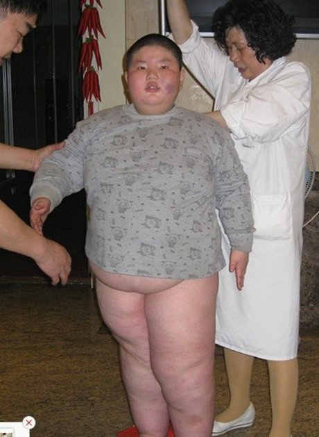 原来胖子真的看不到JJ
