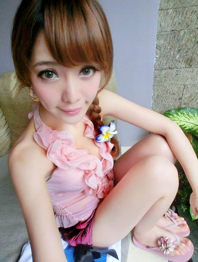 芭比美女自拍