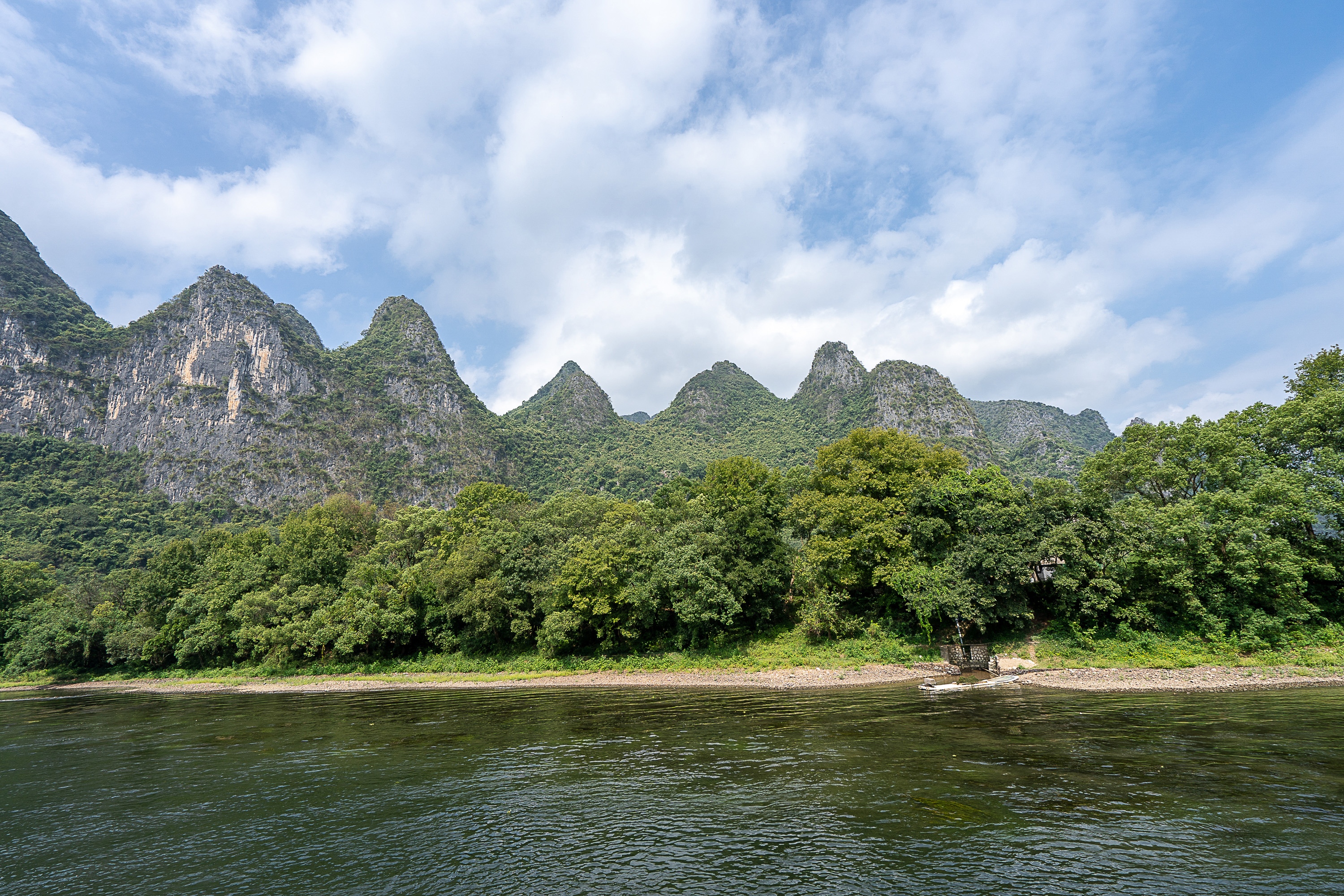 美丽的桂林山水图