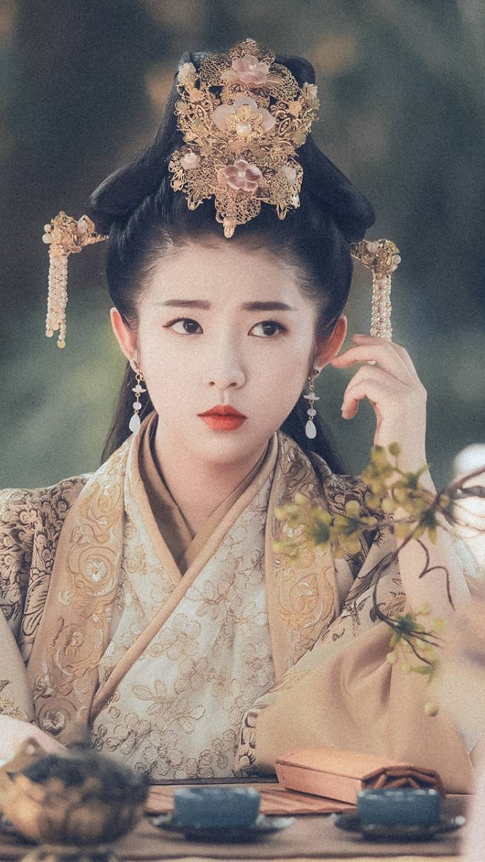 呆萌可爱的何蓝逗