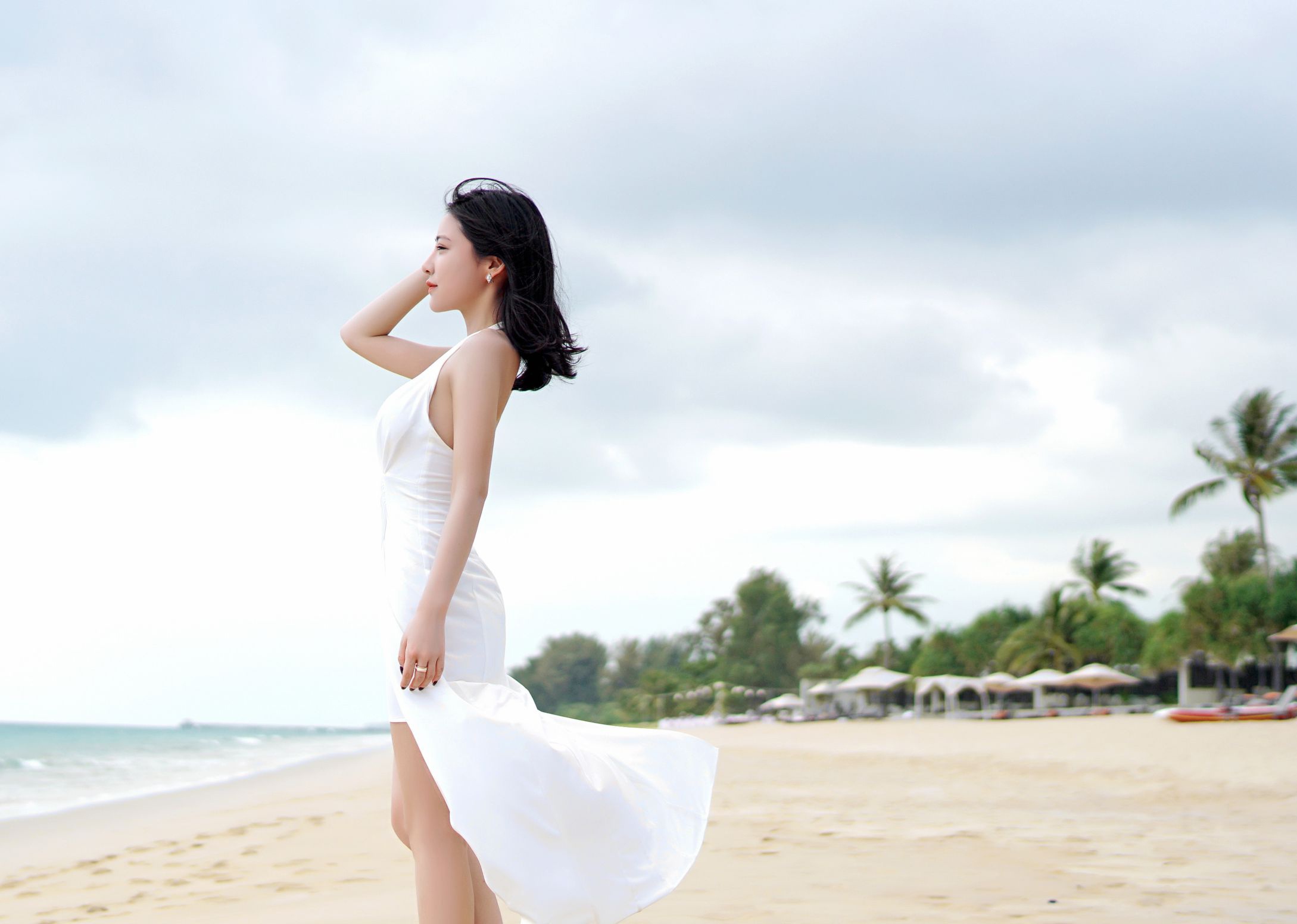 清纯嫩模施忆佳海边唯美写真