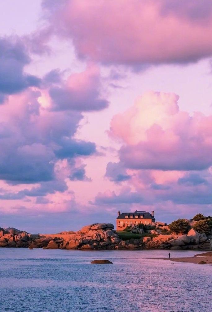海贝思粉紫色天空