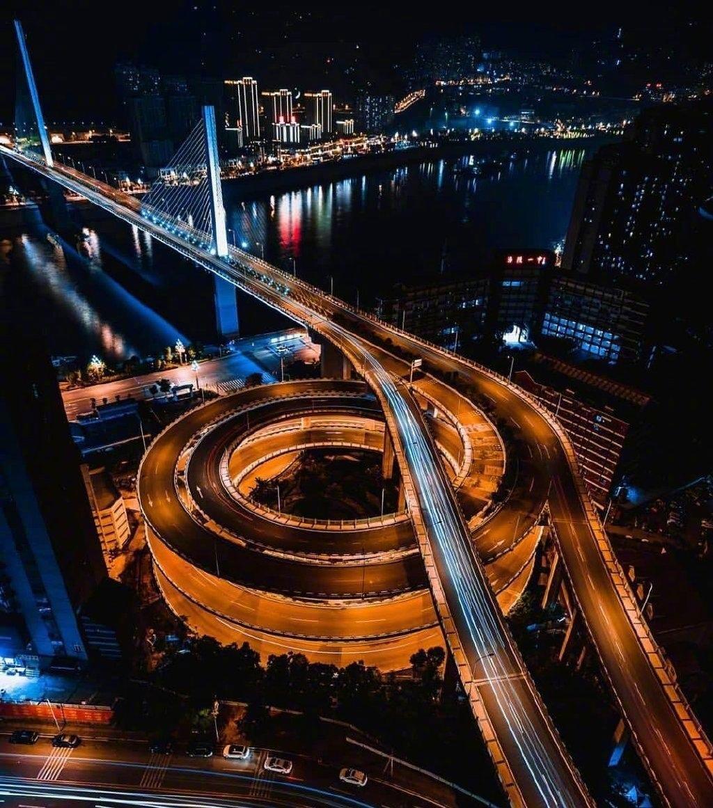魔幻3D城市重庆的美丽夜景
