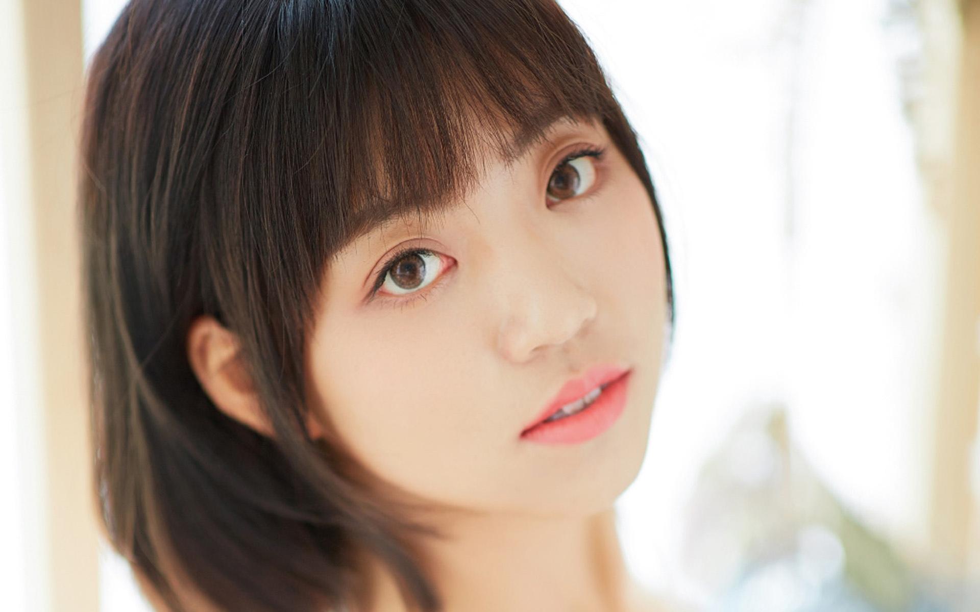 短发美女甜美俏皮可爱清新私房诱人写真