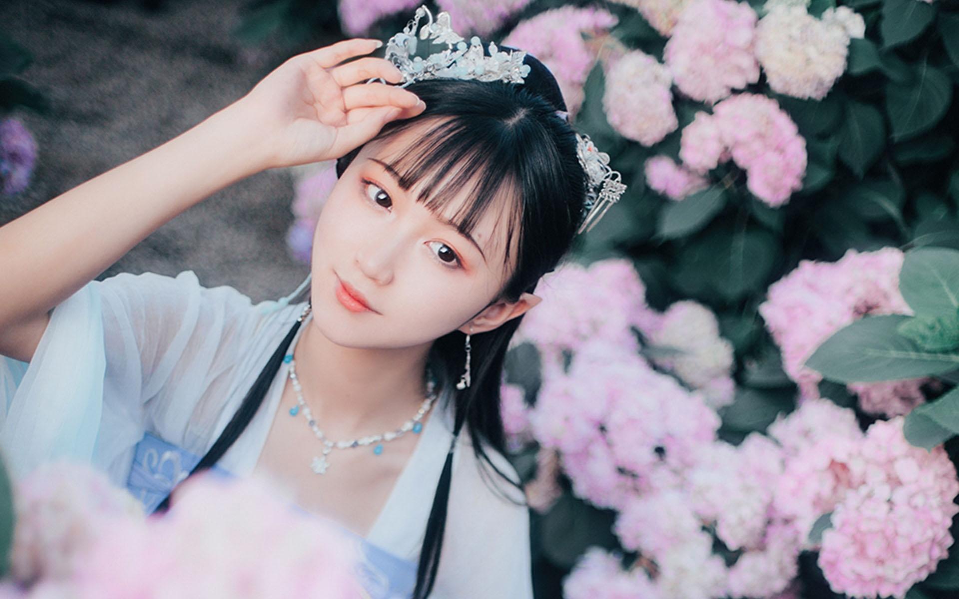 清纯少女唯美汉服仙气迷人写真