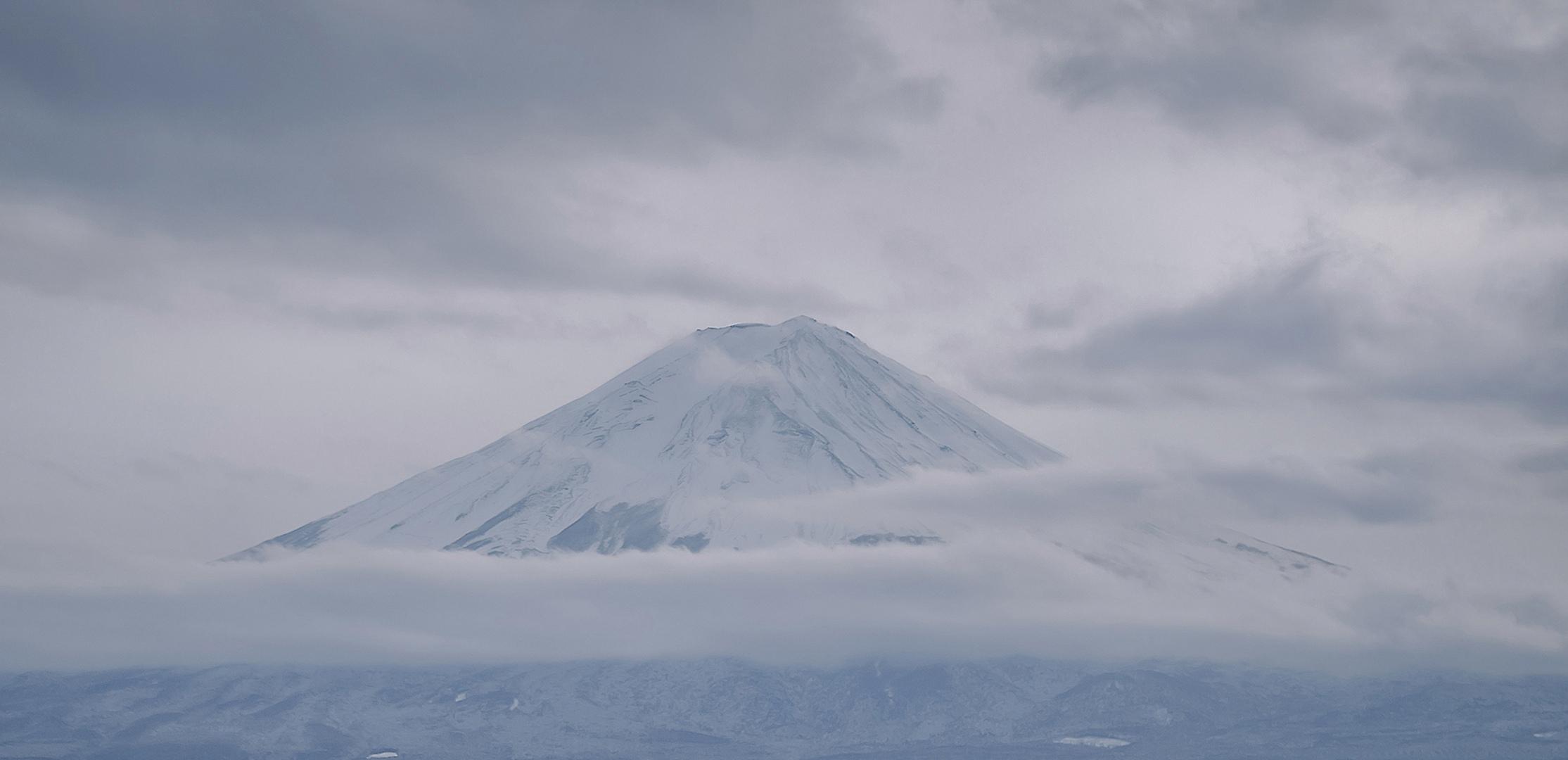 冬天里的浪漫富士山