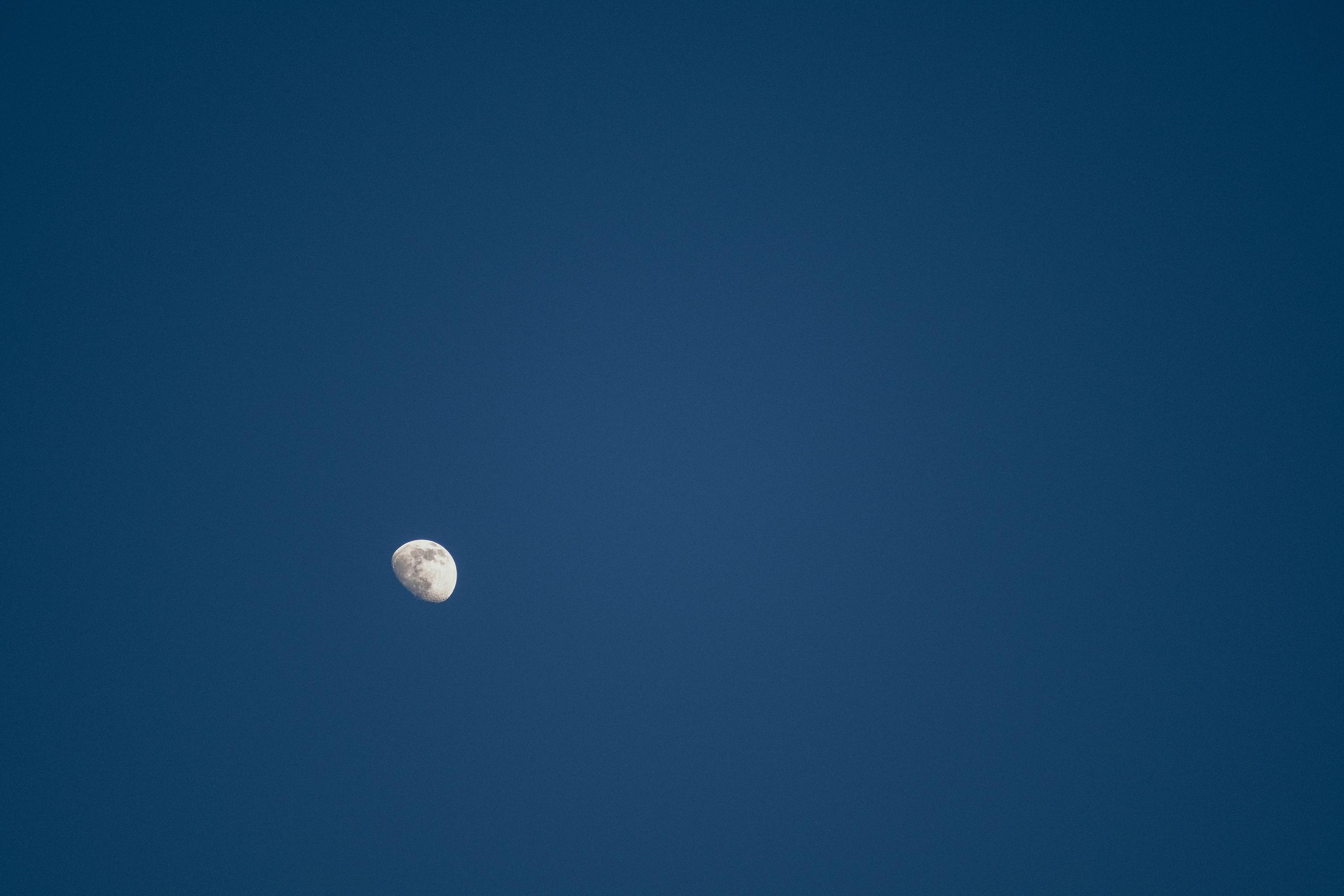 安静的夜晚天空