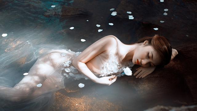 许你浮生若梦