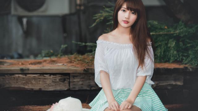清新美女户外气质写真