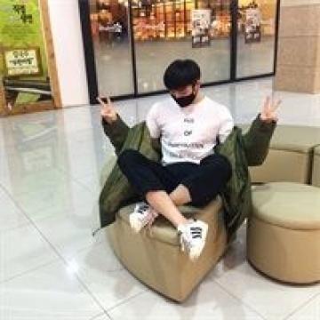 不搞怪不成活