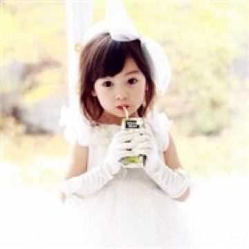 超萌的大眼小妹妹