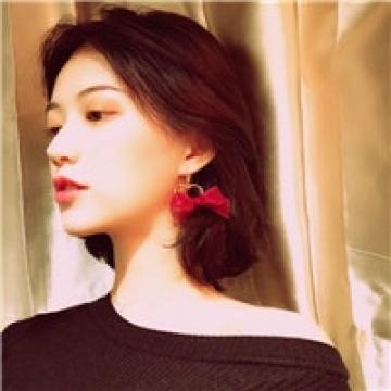 最迷人的妩媚女生