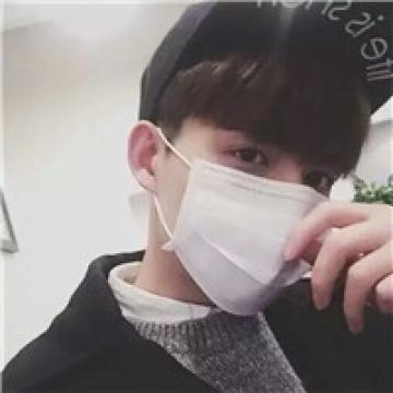 时尚个性男头