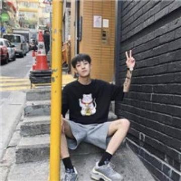 好看潮流的男生