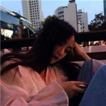 不想沾染世俗的风