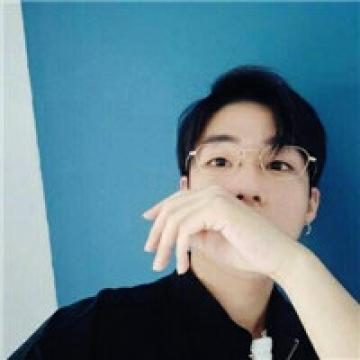 很苏的个性男生