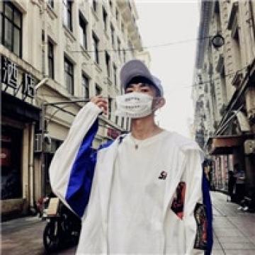 魅力十足的个性男生