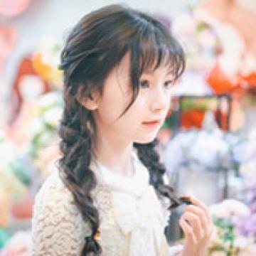 萌翻天的萝莉闺蜜