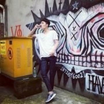 笑衬的人心゛