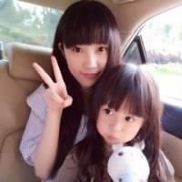 有个闺女和闺女穿母女装