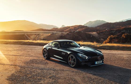 2018年梅赛德斯-奔驰全新AMG GTC