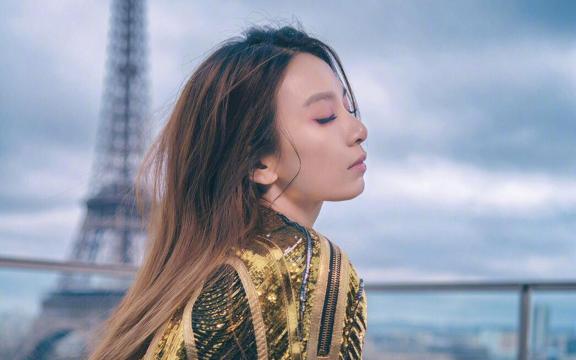 高冷女王范Hebe写真