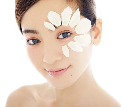 李晟美妆大片