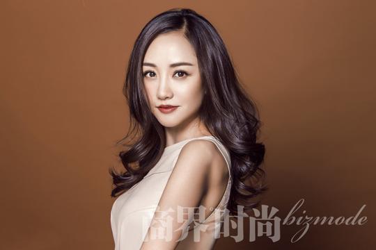 杨蓉曼妙