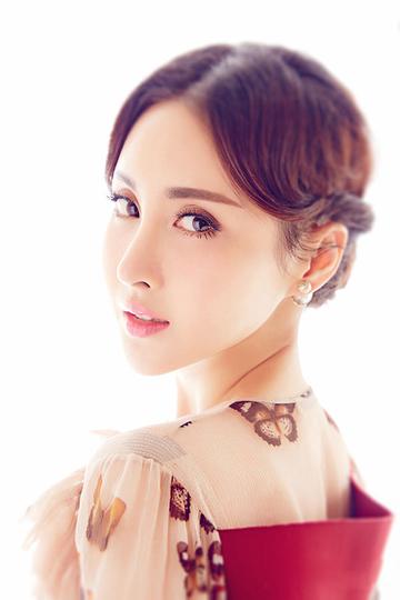 王若心回眸