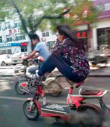 追风的妹子
