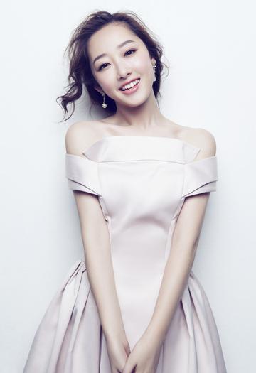 蒋梦婕清新