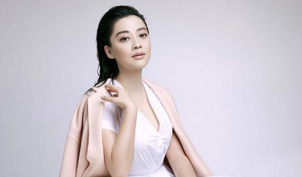 时尚优雅梅婷