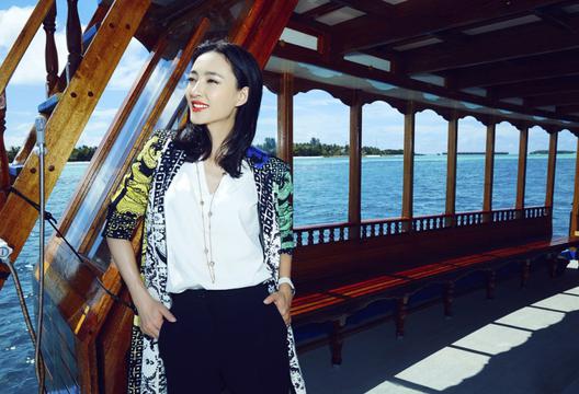 甜美可人王丽坤