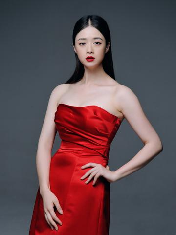 华妃烈焰红唇