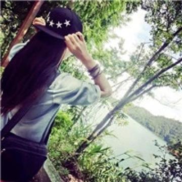 清新的美丽女生