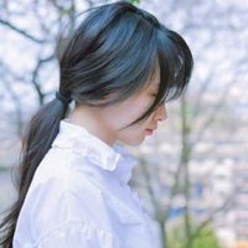 生活有两大误区:一是生活给人看，二是看别人生活