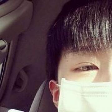 如果你要每个人都理解你，那你得普通成什么样