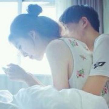 你又看不到我的悲伤我又何必勉强