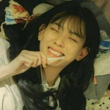 如果真的存在缘分，那就让我遇见一个一见如故的