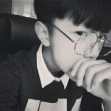 曾经无数次深夜一个人在浏览器和微博搜索你的名字